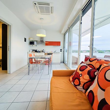 Hotel Avana Fronte Mare リッチョーネ エクステリア 写真