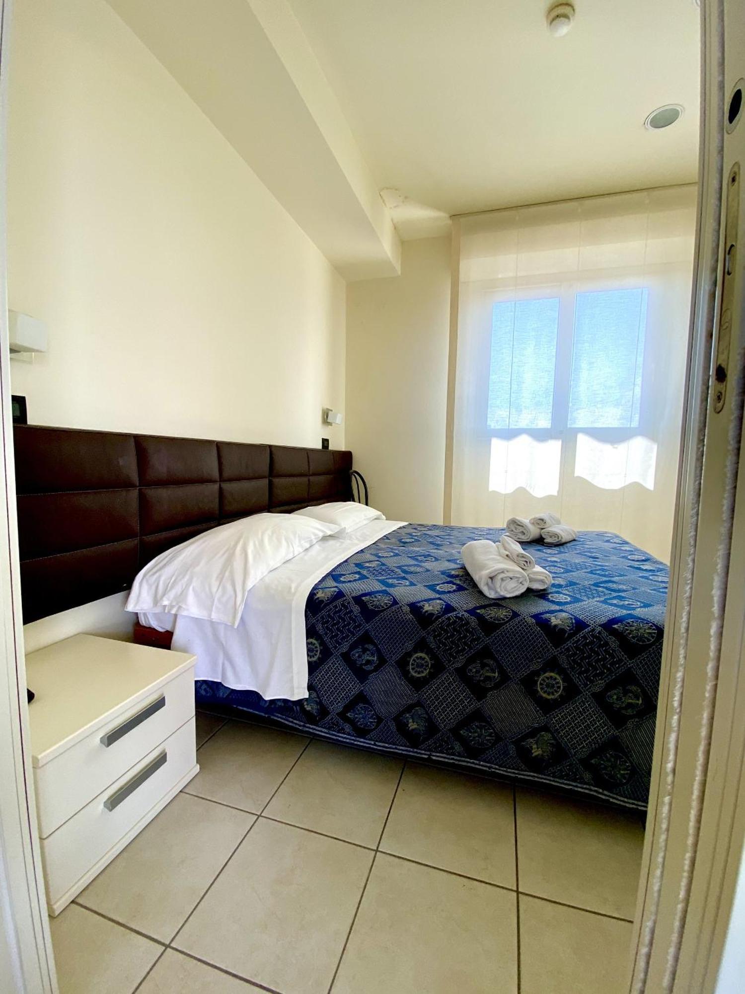 Hotel Avana Fronte Mare リッチョーネ 部屋 写真