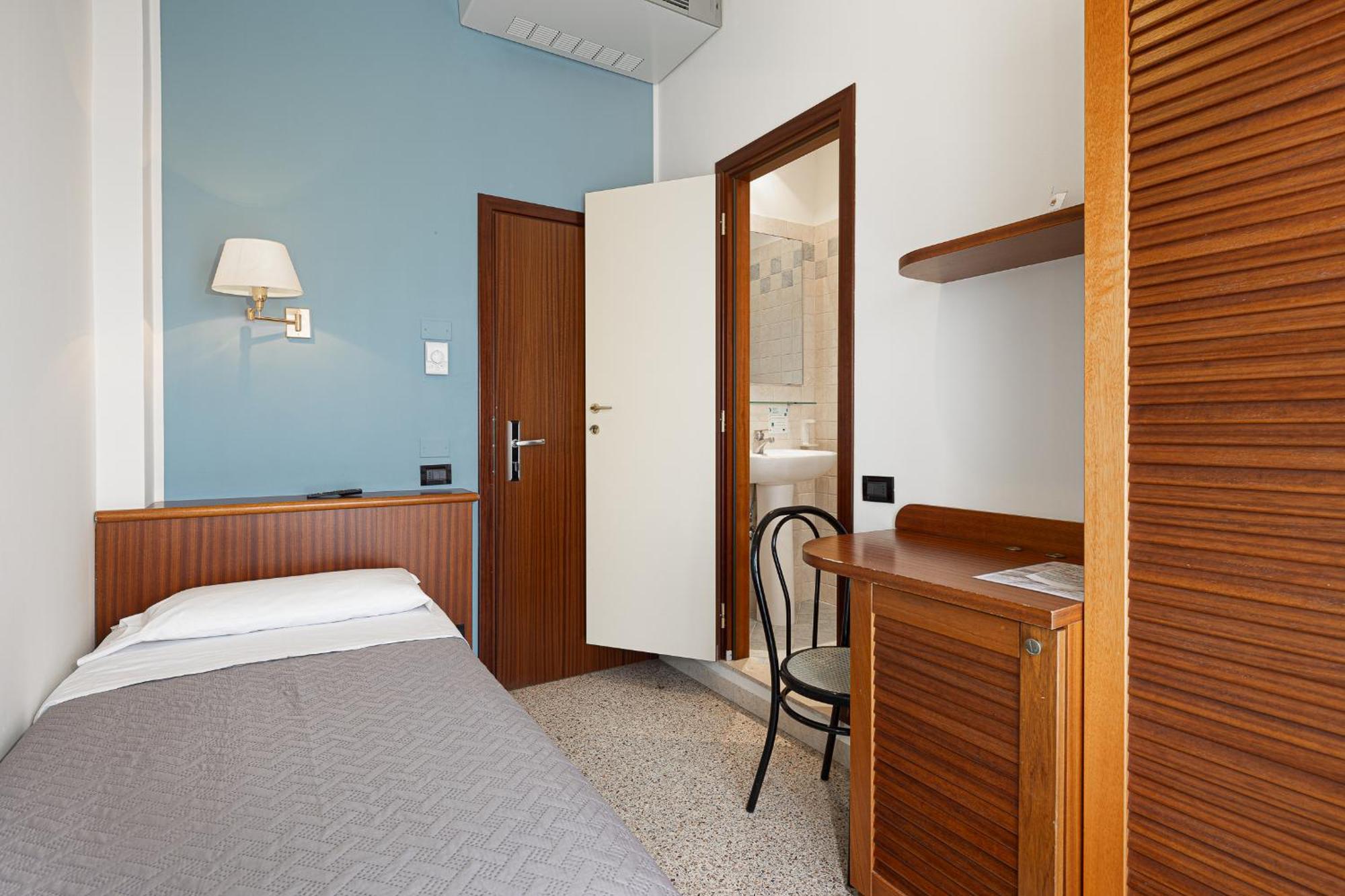 Hotel Avana Fronte Mare リッチョーネ エクステリア 写真