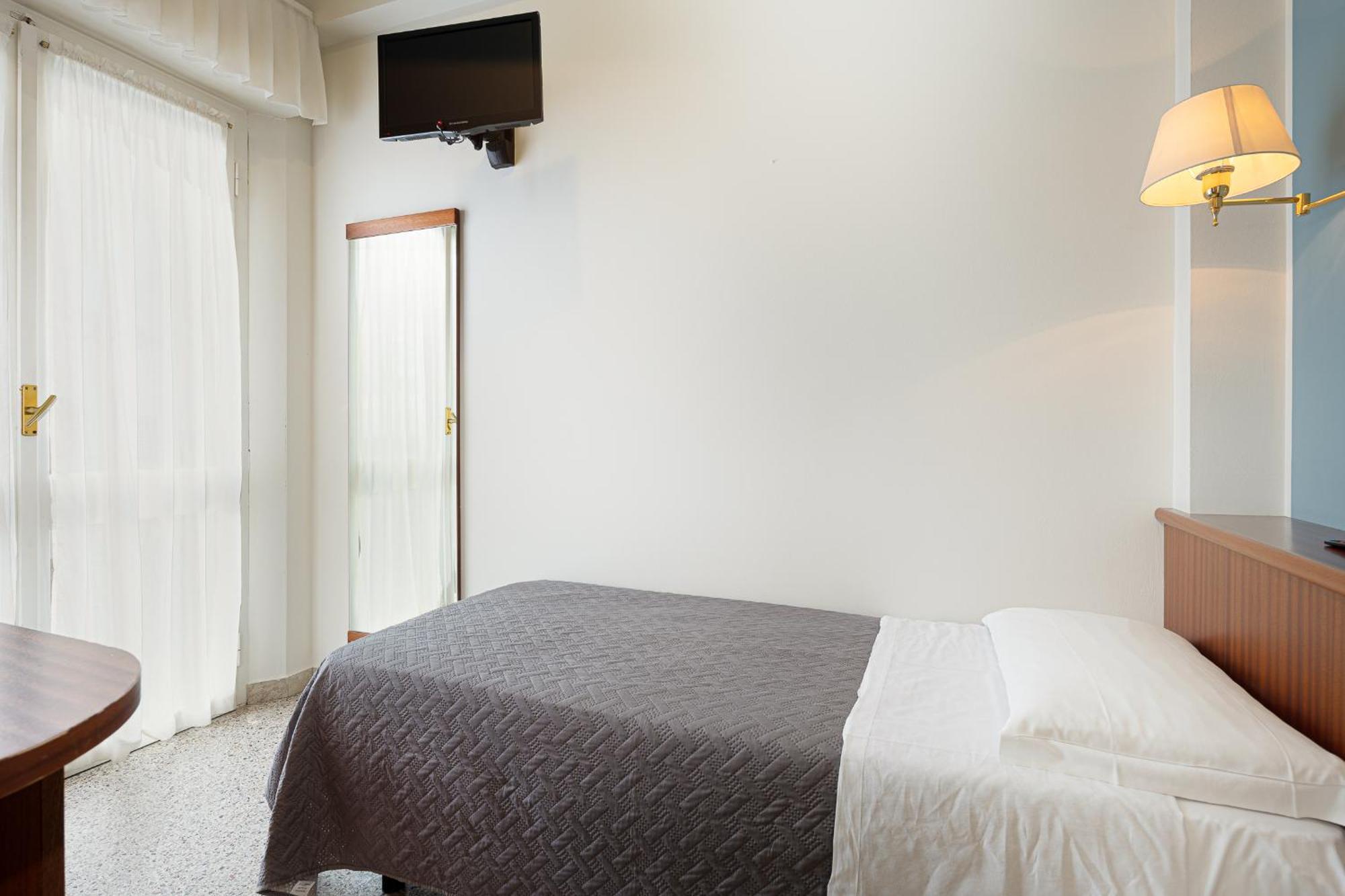 Hotel Avana Fronte Mare リッチョーネ エクステリア 写真