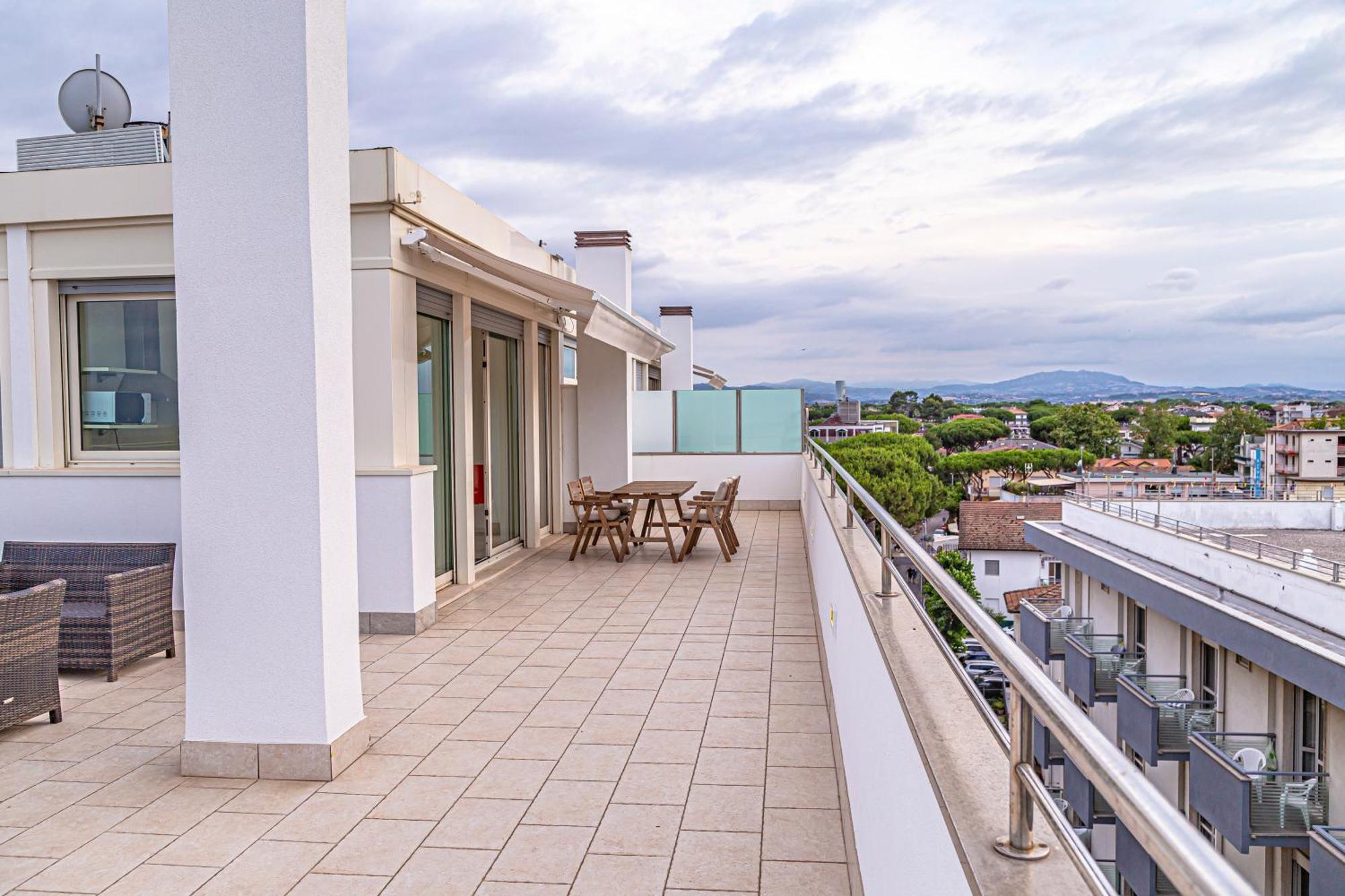 Hotel Avana Fronte Mare リッチョーネ エクステリア 写真