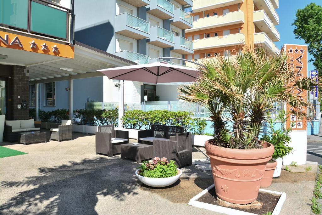 Hotel Avana Fronte Mare リッチョーネ エクステリア 写真