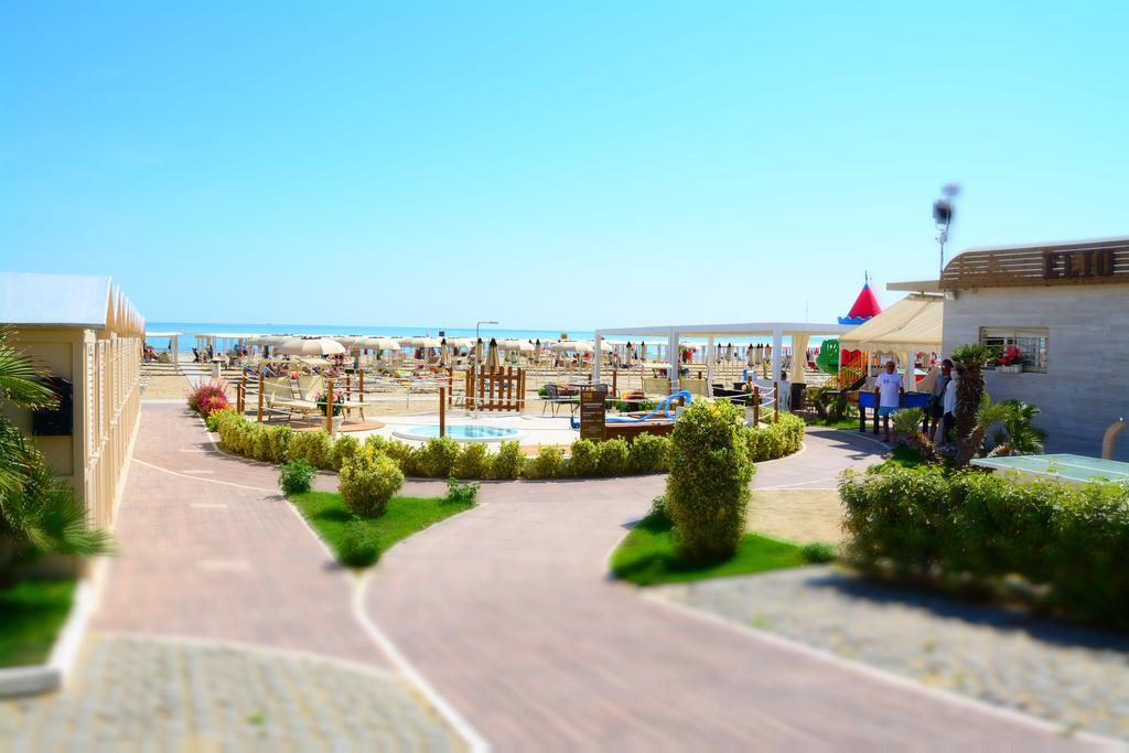 Hotel Avana Fronte Mare リッチョーネ エクステリア 写真